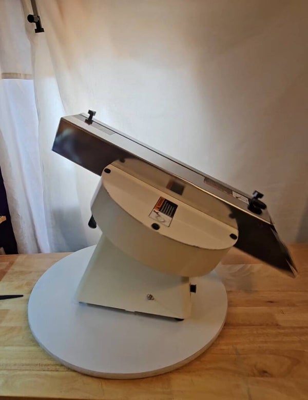 Dutchess French Bread Bun & Bagel Slicer - Model M-270C 1/2hp 115v 8.7A 1PH