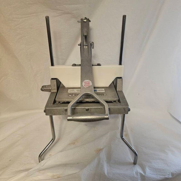 Used & Tested- Vollrath 4400N Lettuce King® IV 1" x 1" Lettuce Cutter