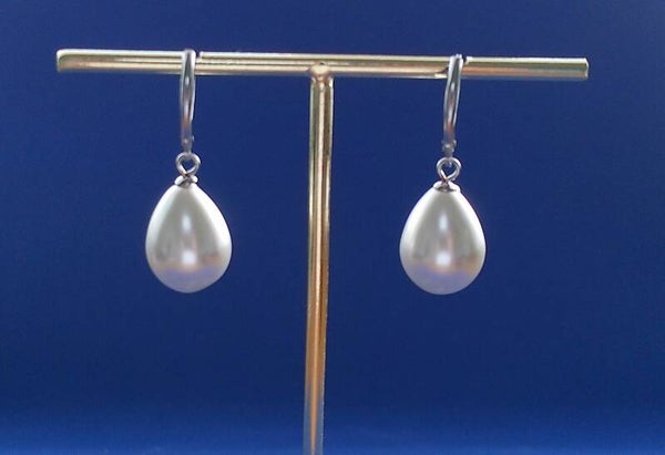 White South Sea, Shell Pearl Earrings