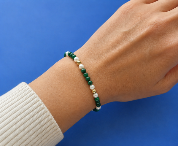 Malachite and Freshwater Pearl Elasticated Bracelet