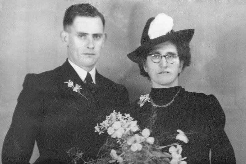 25-4- 1946: Hanneke Cuppen en Harrie van Dijk