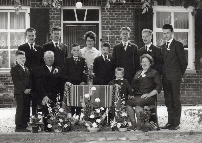Familie Herman en Pietha  van der Heijden-Siroen.