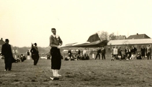  1965 Deelname vendelwedstrijd Piet van den Bogaard.