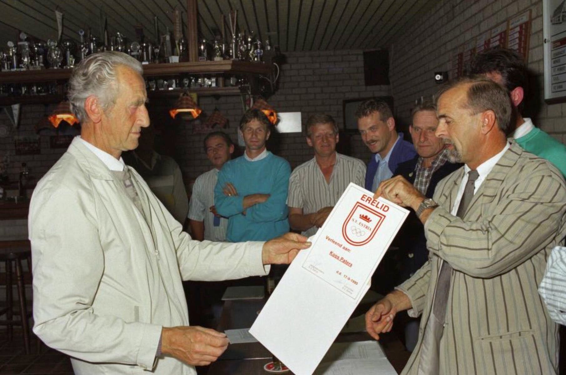 1990: Koos Paters wordt Ere-lid.