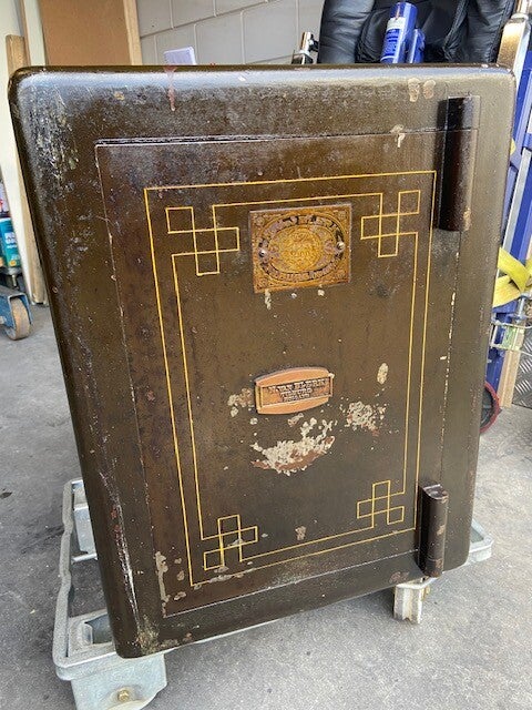 Antieke ”N. van BLERK“ kluis uit Tilburg 1920