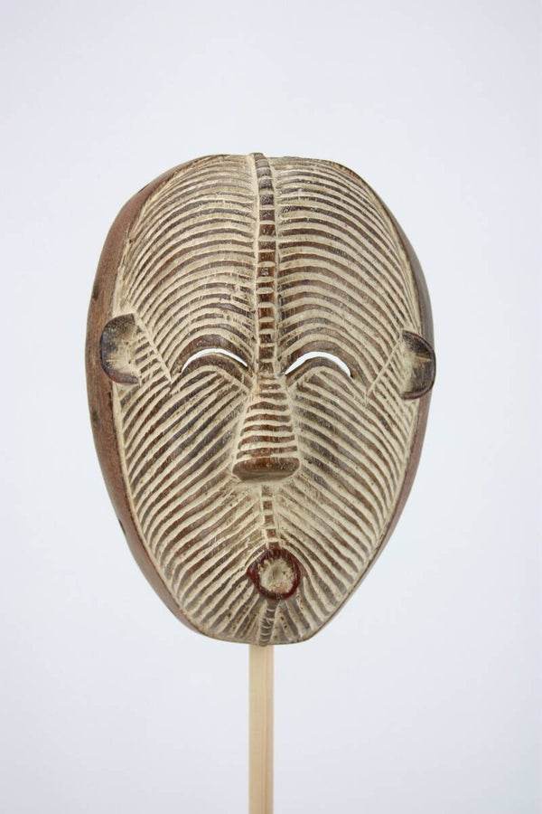 Lot A40 - Songye mask