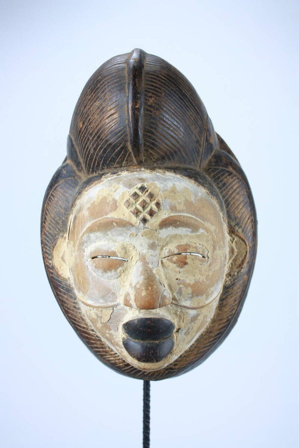 Lot A61 - Punu Mask – Gabon