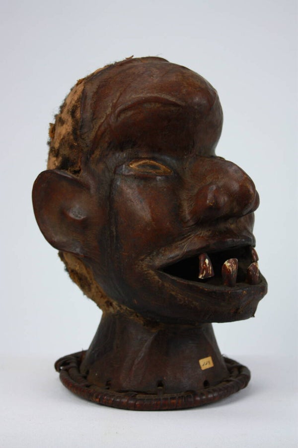 Lot A89 - Ejagham Crest / Head