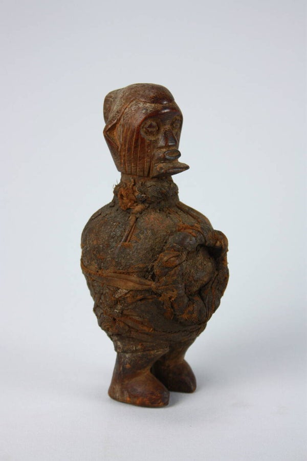 Lot A115 - Teke Power Figure (Buti / Biteki)