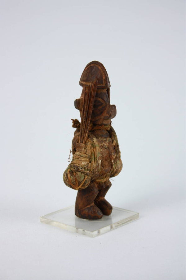 Lot A119 - Yaka Power Figure (M’bwoolo)
