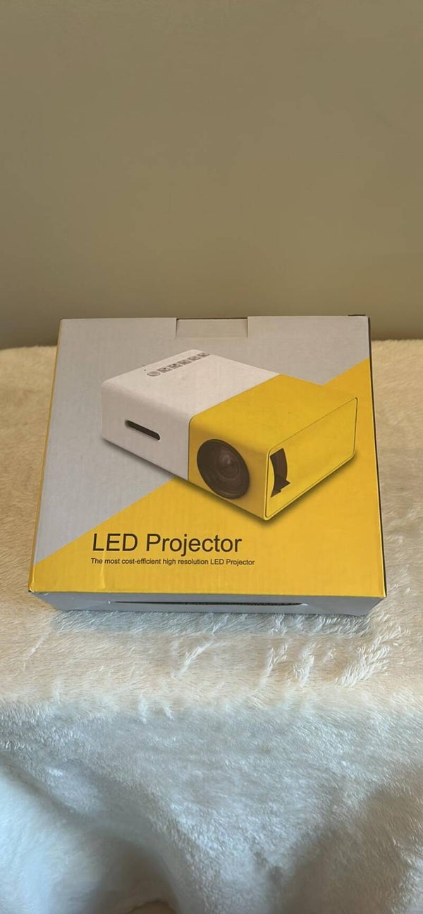 Home Mini Led Portable Smart Pocket Cinema Video Projector YG300