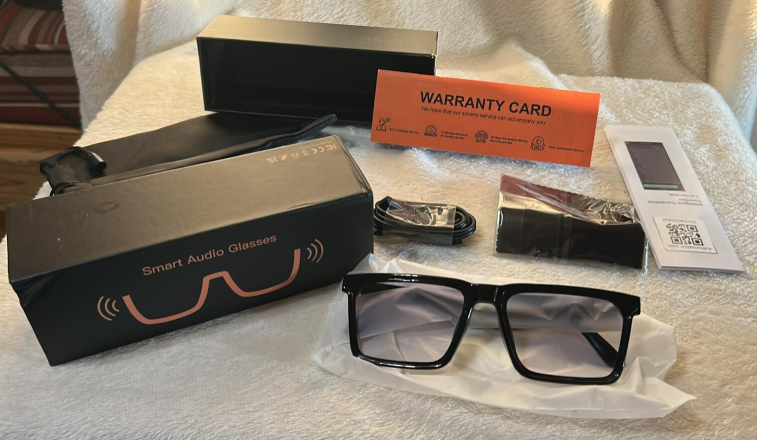 M72. AI Smart Bluetooth Translator Glasses