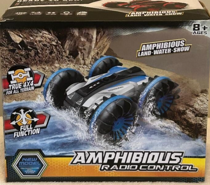 M37.    Yezi Amphibious Radio Control Car