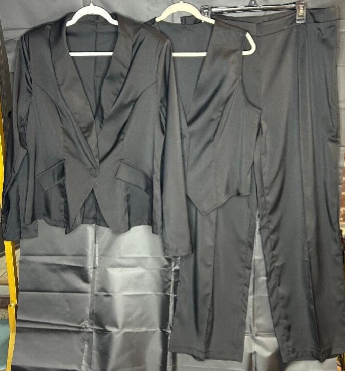 Women's Black 3-Piece Suite Set