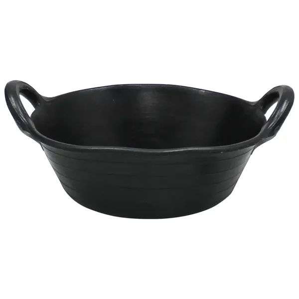 Black rubber feed bowl