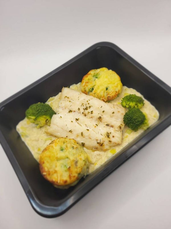 Heekfilet, preisaus & brocoligratin