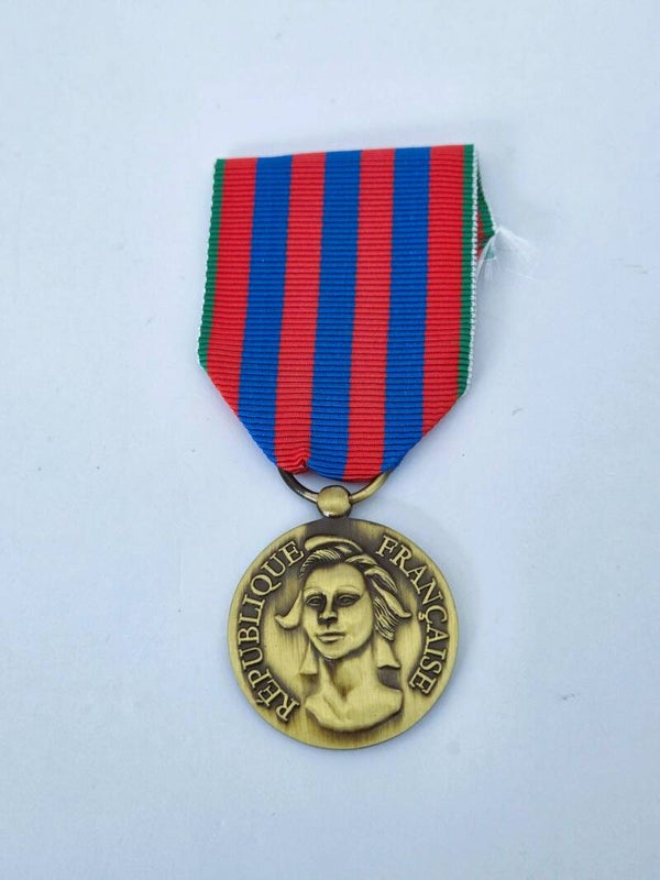 Médaille Commémorative Française.