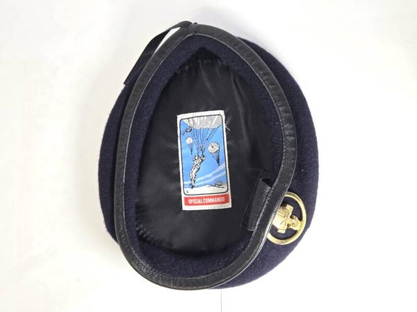 Franse baret Transmissions.