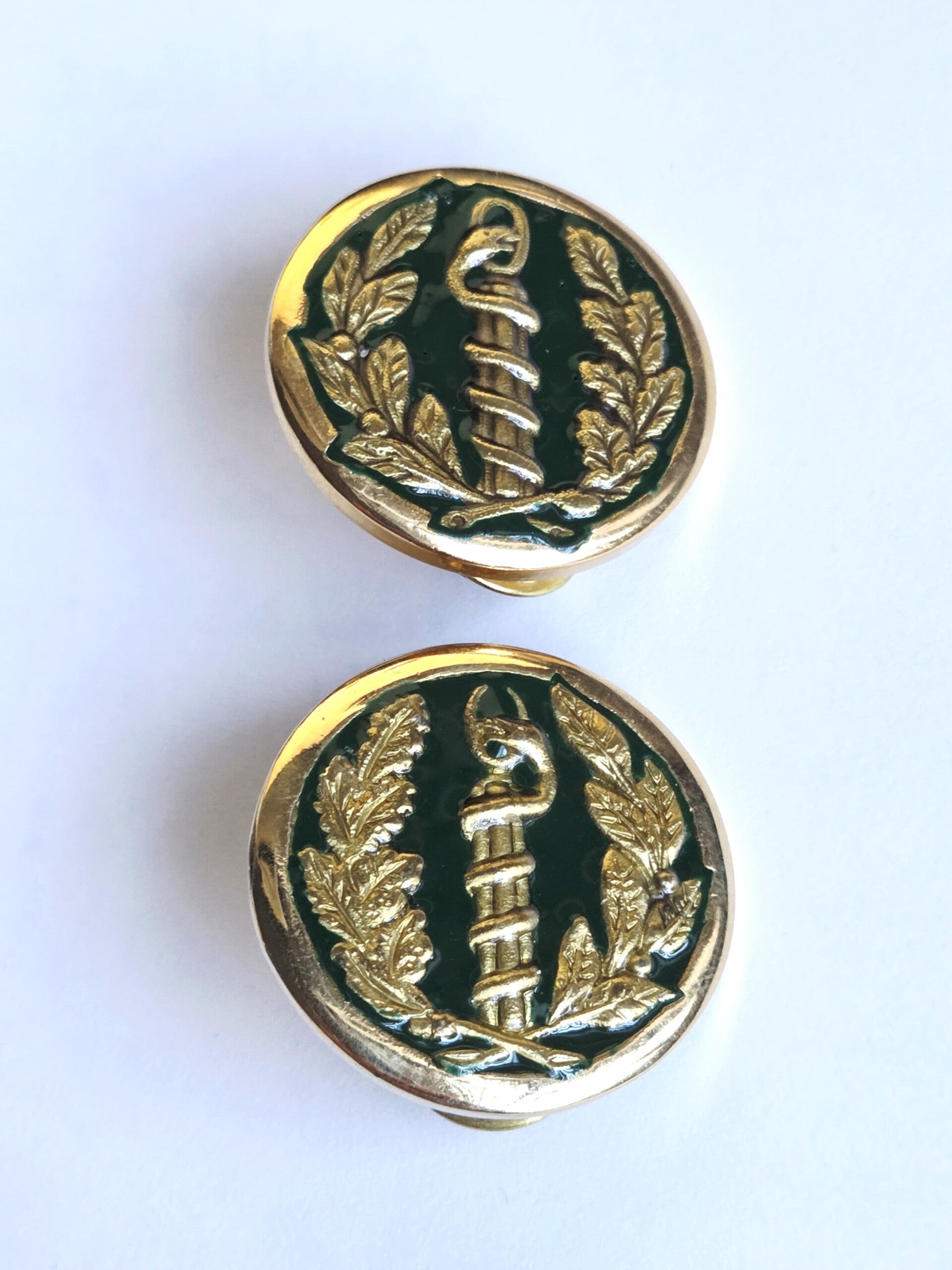 Insigne de col: Pharmaciens du Service de Santé.