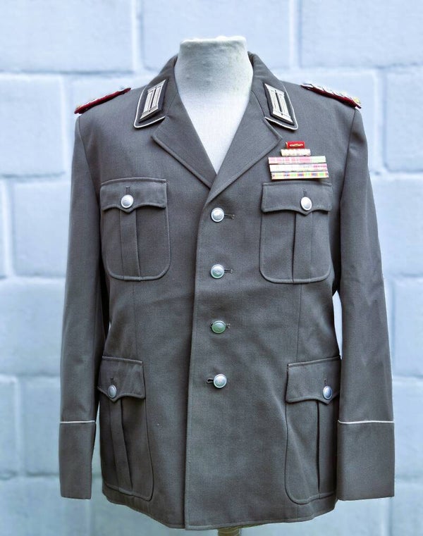 Stasi oberst Uniform jas.