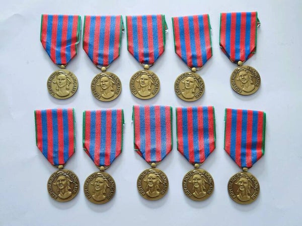 Médaille Commémorative Française.