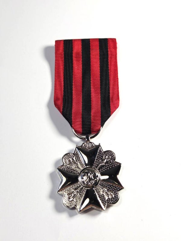 Burgerlijke medaille 2° klasse.