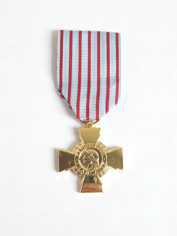 Médaille Croix du Combattant.