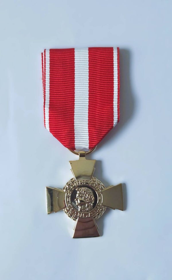 Croix de la Valeur Militaire medaille.