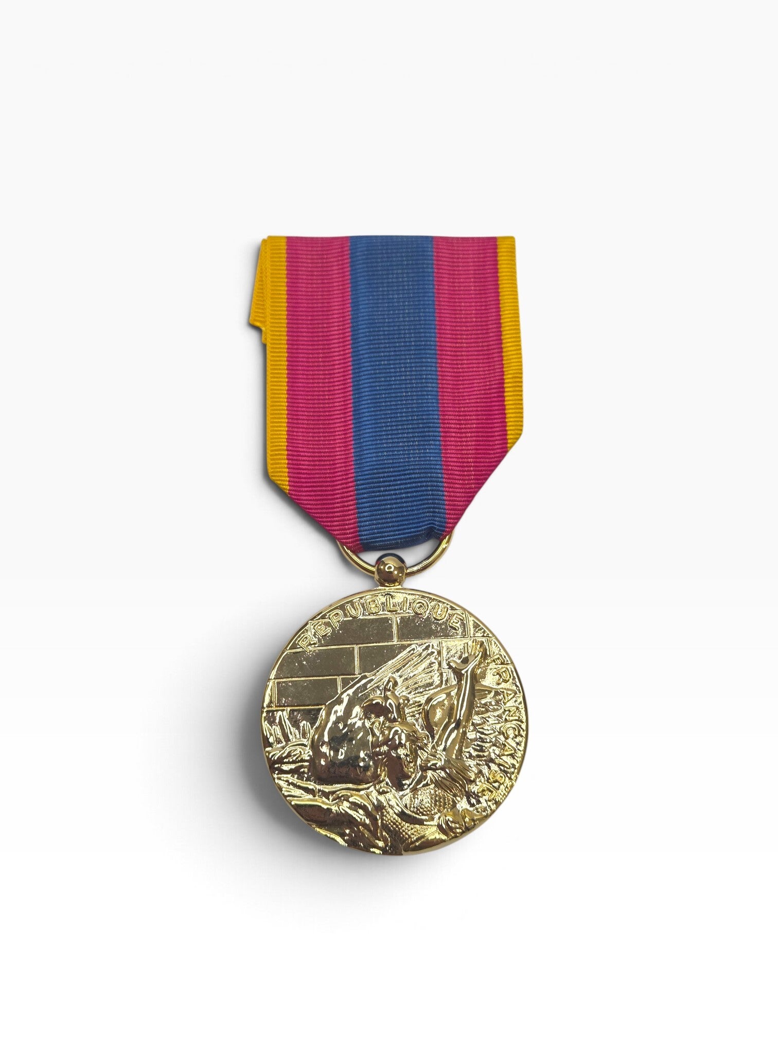 Médaille de la Défense Nationale.