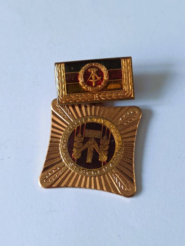 Collectief van Socialistische Arbeid medaille.