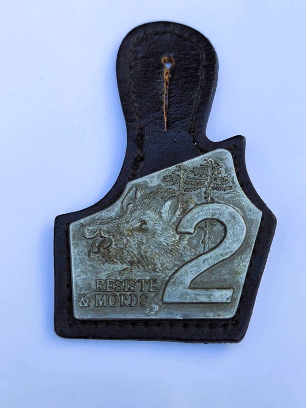 Borsthanger2de Regiment Ardense Jagers.