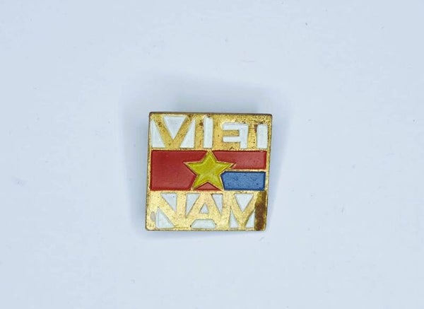 Vintage solidariteitsspeld Vietnam.