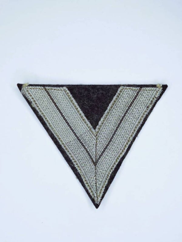 WO II Luftwaffe mouwchevron.
