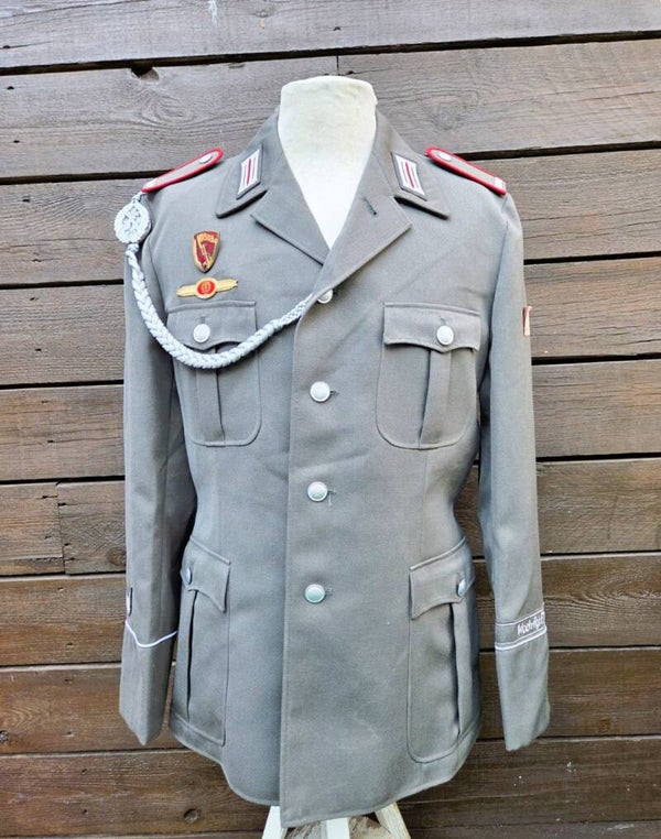 NVA uniform jas Wachregiment „Feliks Dzierzynski“.