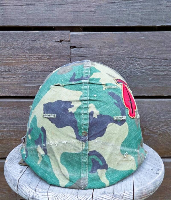 Belgische M51 helm.