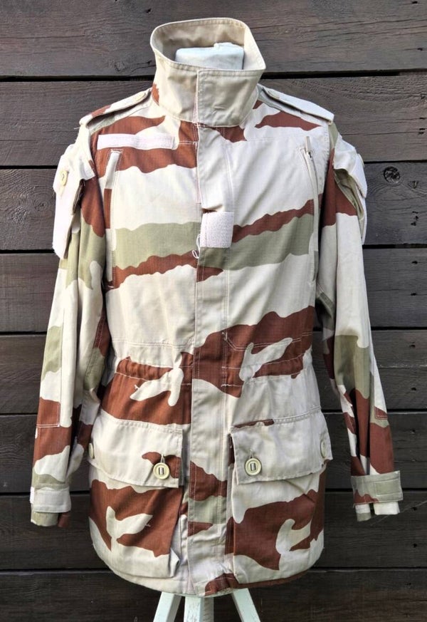 Franse militaire T4 S2 veldjas.