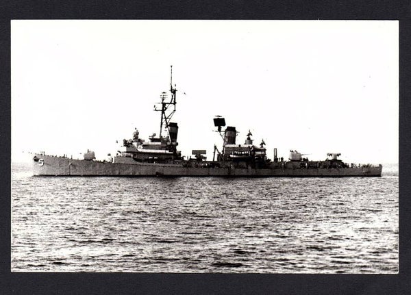Foto USS Claude V. Ricketts.