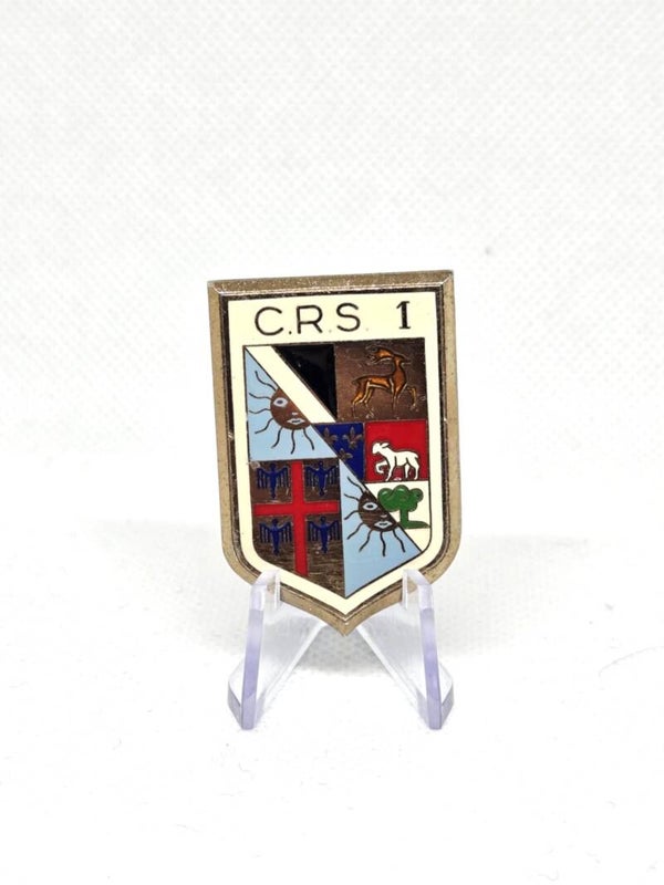 C.R.S insigne.