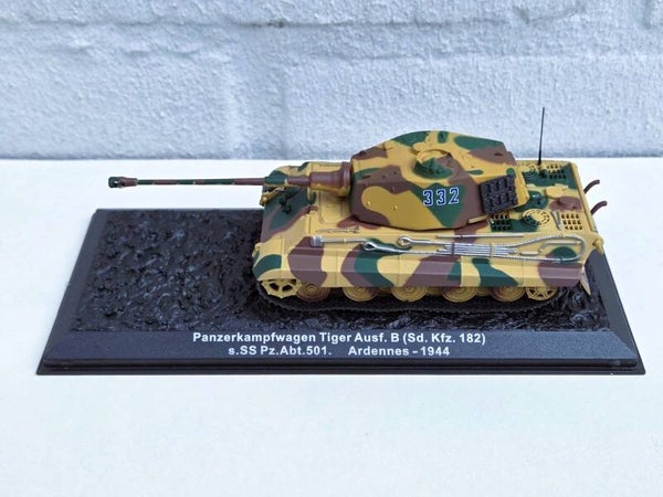 Tiger II tank (Sd.Kfz. 182).