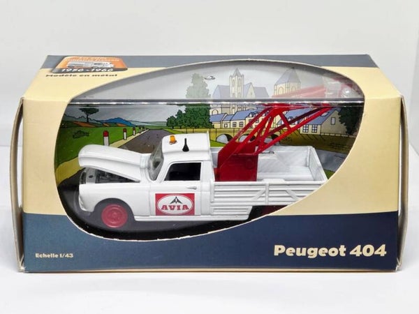 Peugeot 404 dépanneuse.