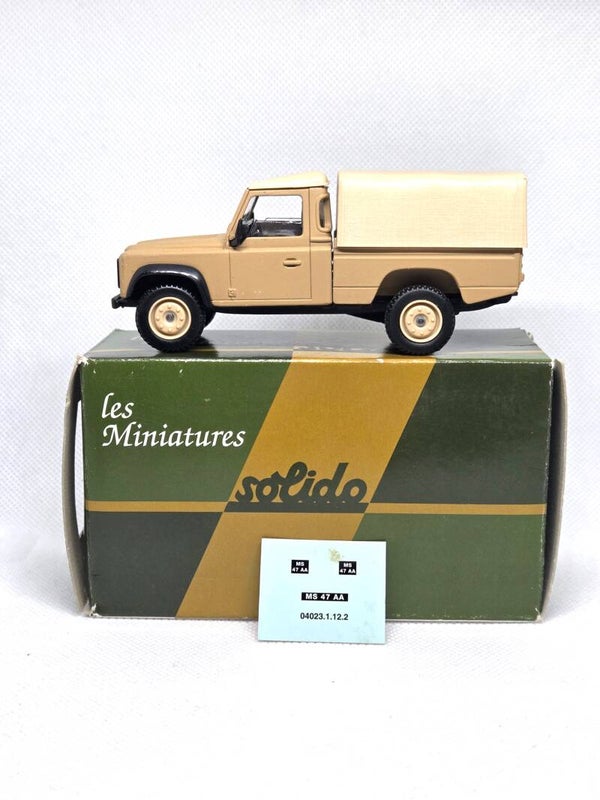 Solido: Land Rover Defender.