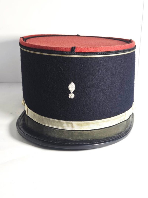 Képi Régiment du train.