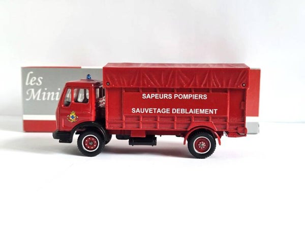 Solido: Mercedes Pompier.