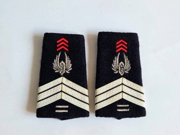 Franse militaire schouderpassanten.