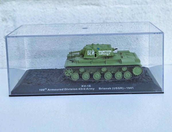 KV-1E.