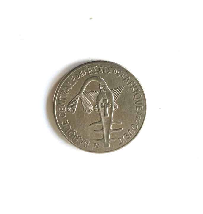 100 Francs CFA.