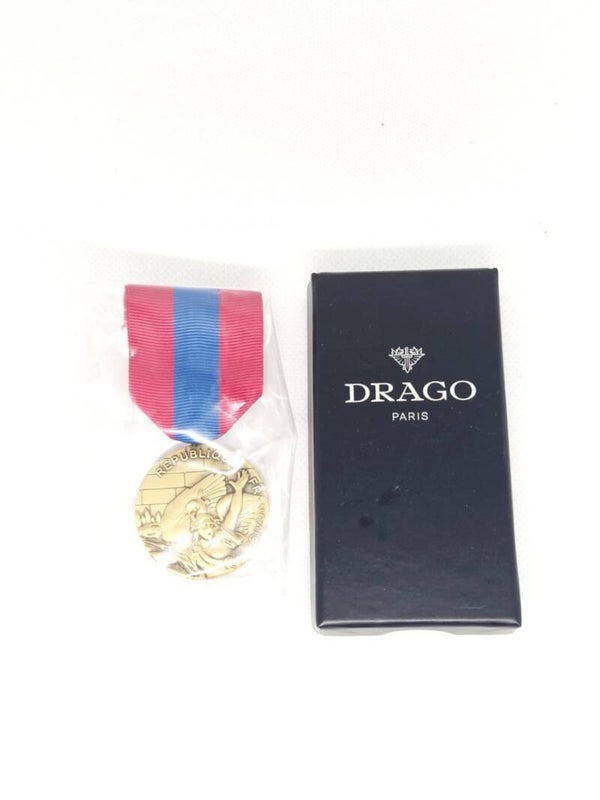 Médaille de la Défense nationale Bronze.