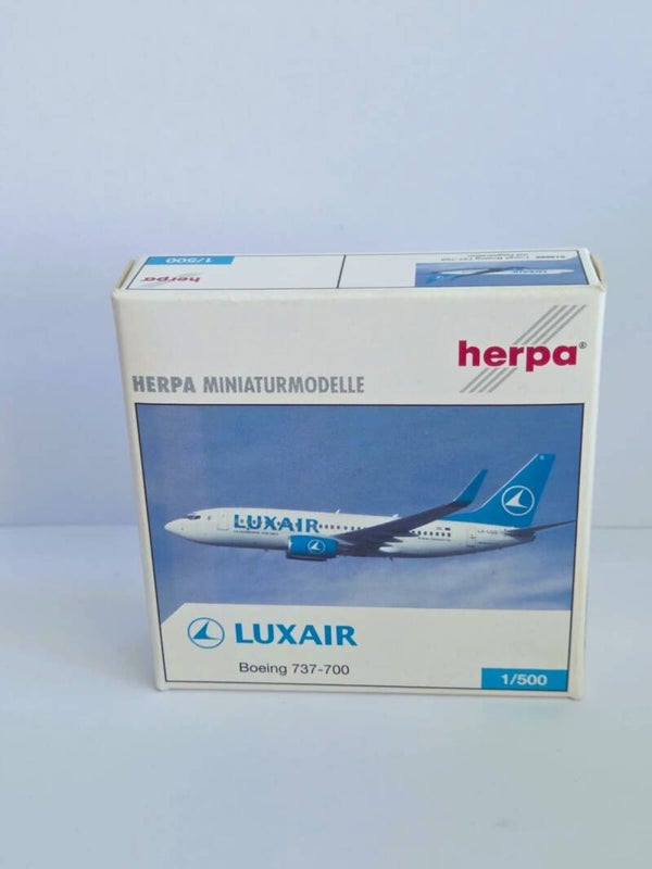 Luxair Boeing 737-700.