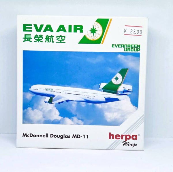 McDonnell Douglas MD-11 EVA Air.