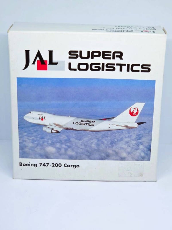 Boeing 747-200 Cargo JAL.